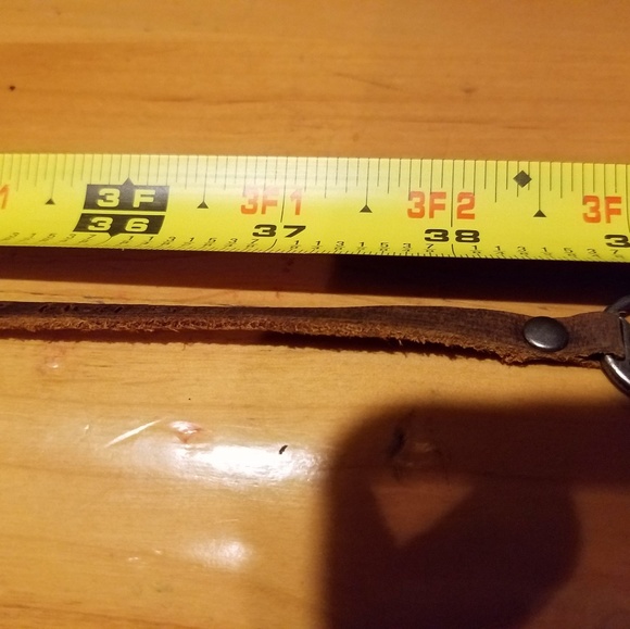 LEATHER CUFF WRIST WRAP - Picture 4 of 4